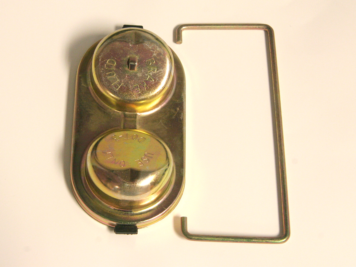 (image for) 67-73 DRUM BRAKE MASTER CYLINDER CAP - CAD GOLD