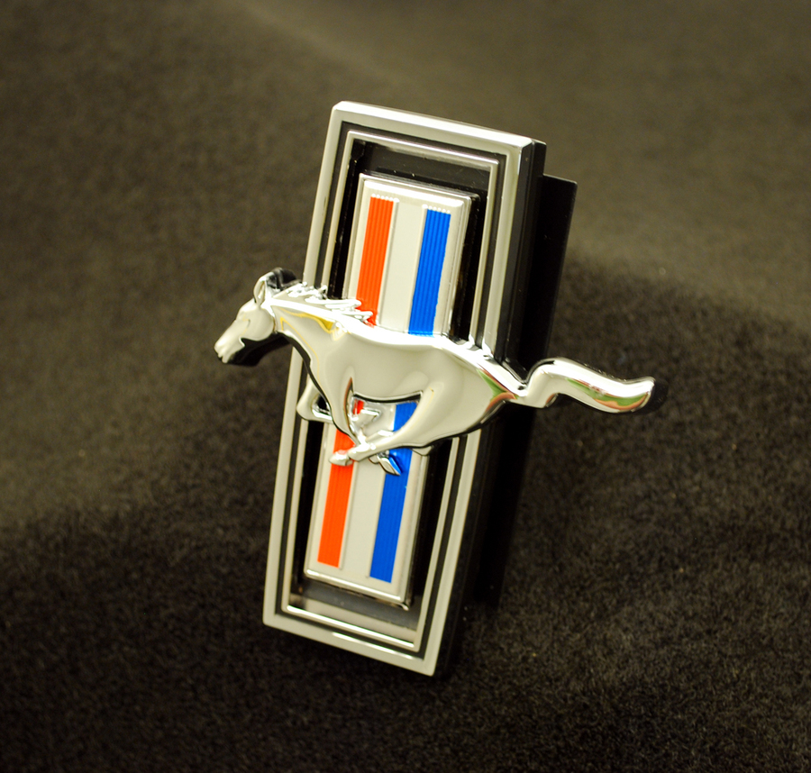 69 TRI-BAR PONY GRILLE EMBLEM WITH HARDWARE (image for) 69 TRI-BAR PONY GRILLE EMBLEM WITH HARDWARE