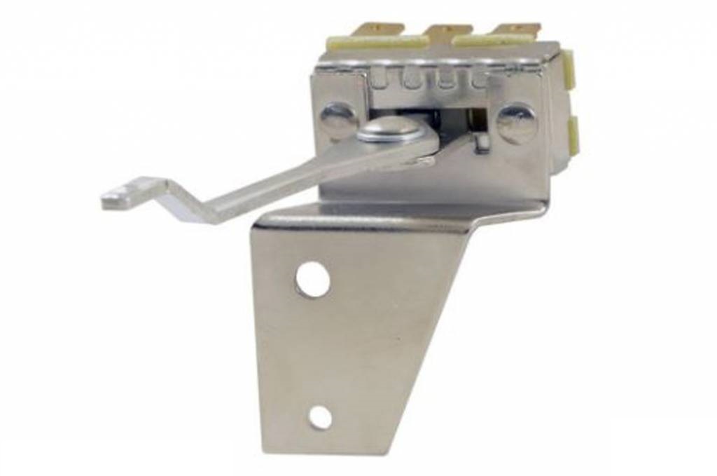69-70 HEATER SWITCH, FOR CARS WITHOUT INTEGRAL AIR