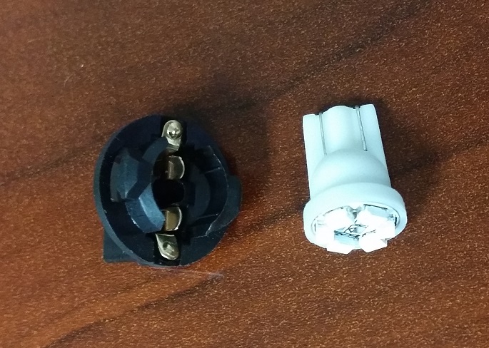 69-73 LED INSTRUMENT CLUSTER BULB (image for) 69-73 LED INSTRUMENT CLUSTER BULB